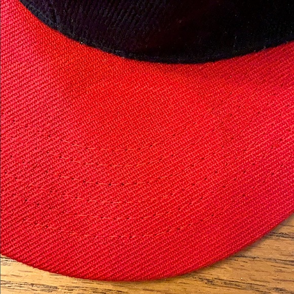 Cincinnati Reds Flatbill Hat - 7 1/2 (58cm) - Picture 4 of 6